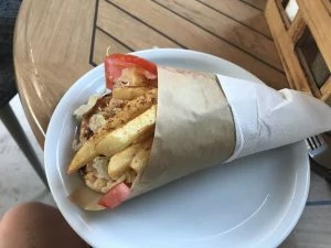 Gyros pita - Vlk na cestách