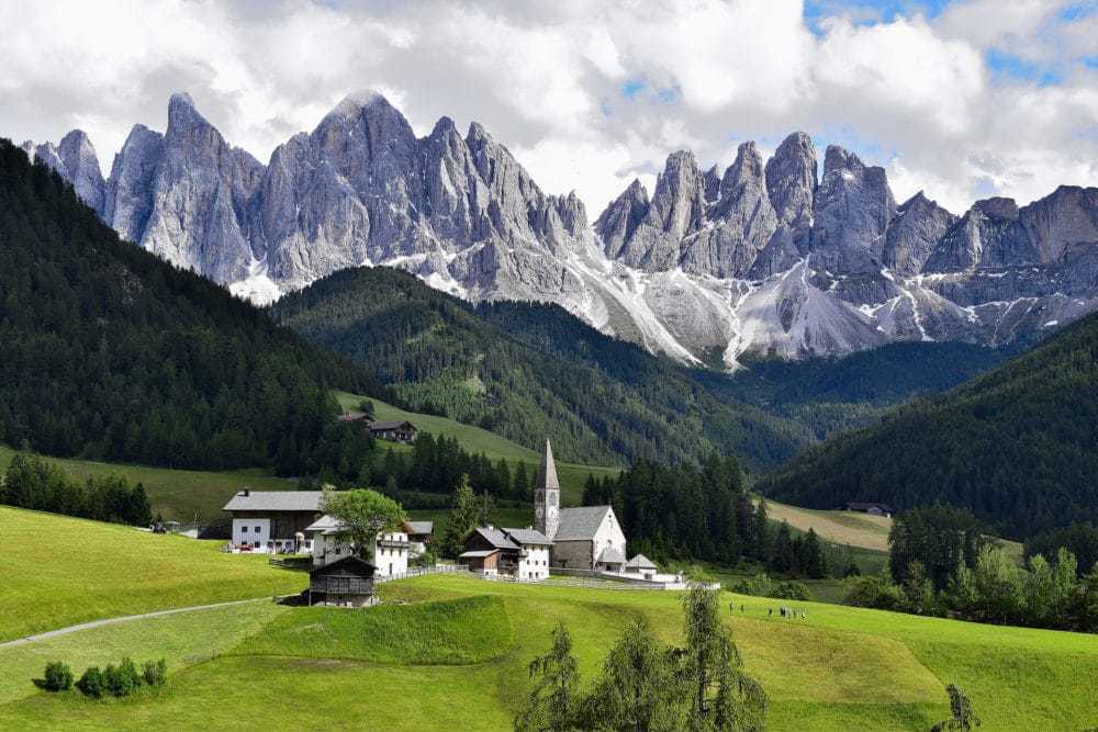 Dolomites 4342572 1920 e1610355386865